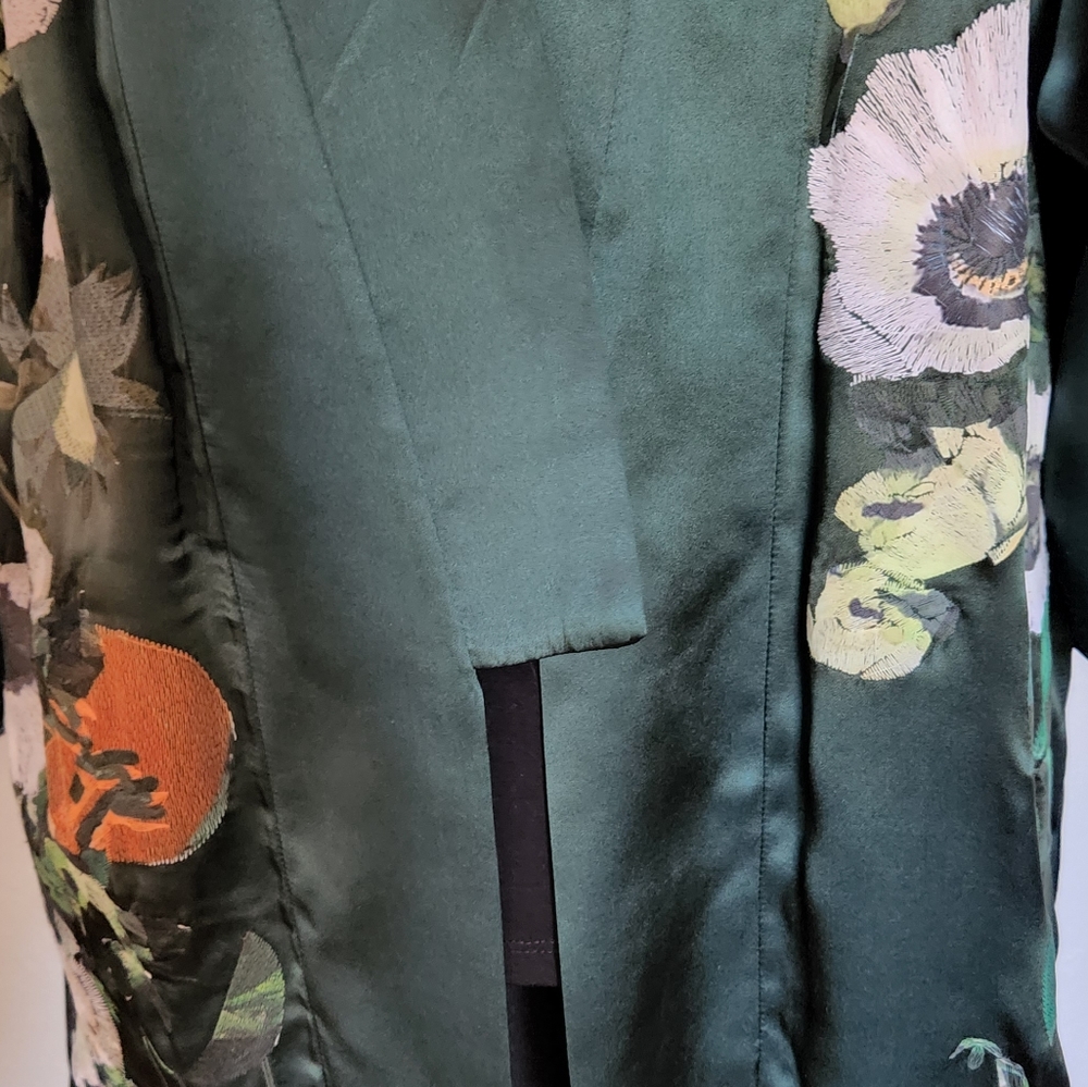 Alice Archer Green Silk Kimono - Picture 4 of 16